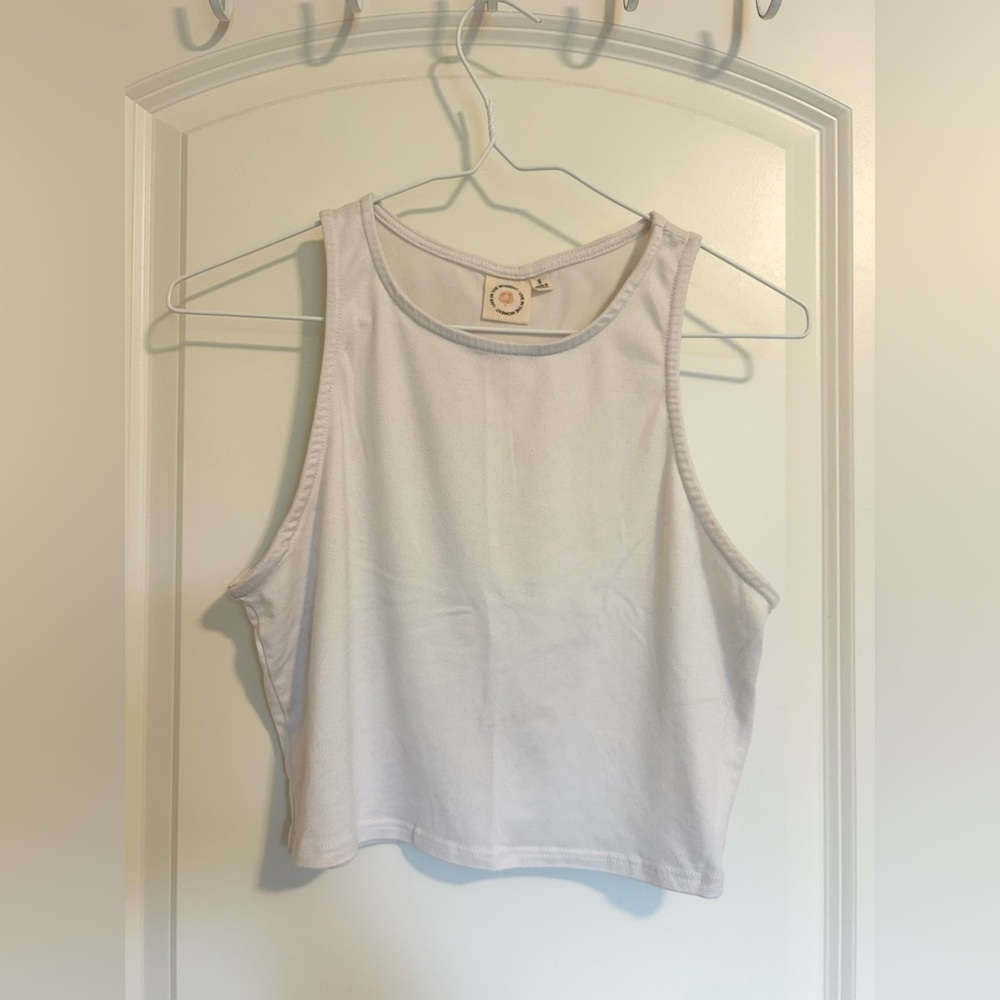 White high neck Sleeveless Tank Top